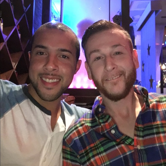 👋🏽 - Picture 1 of 2